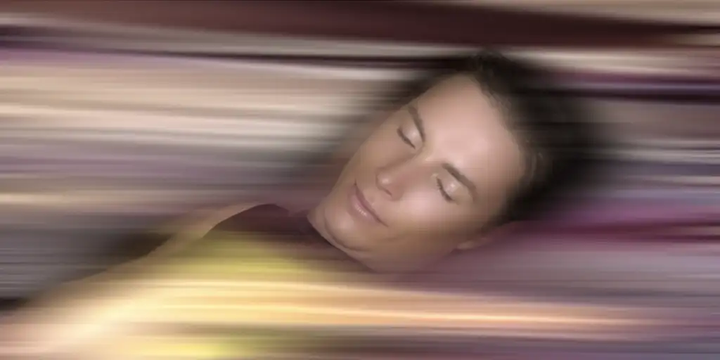 Rüyada Yarı Yolda Bırakılmak: Anlamları ve Derinlemesine Tabirleri